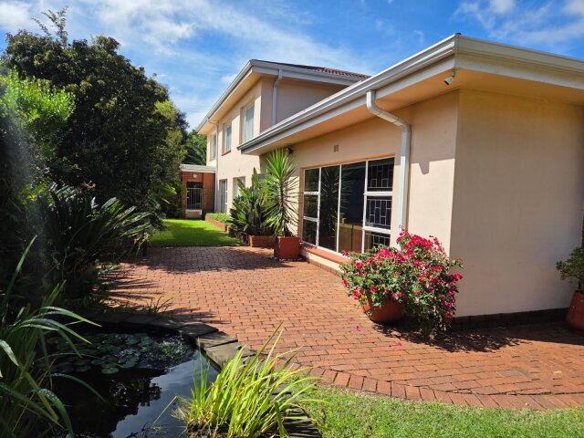 <!--[if BLOCK]><![endif]--> 295  Susan, Wierda Park,  Centurion <!--[if ENDBLOCK]><![endif]-->